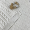 Paturica bebe Deluxe din bumbac si tesatura minky alb (2)